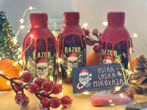 Ostry Sos Razor Bad Santa z Caroliną Reaper i ostrą laską Mikołaja, 200ml